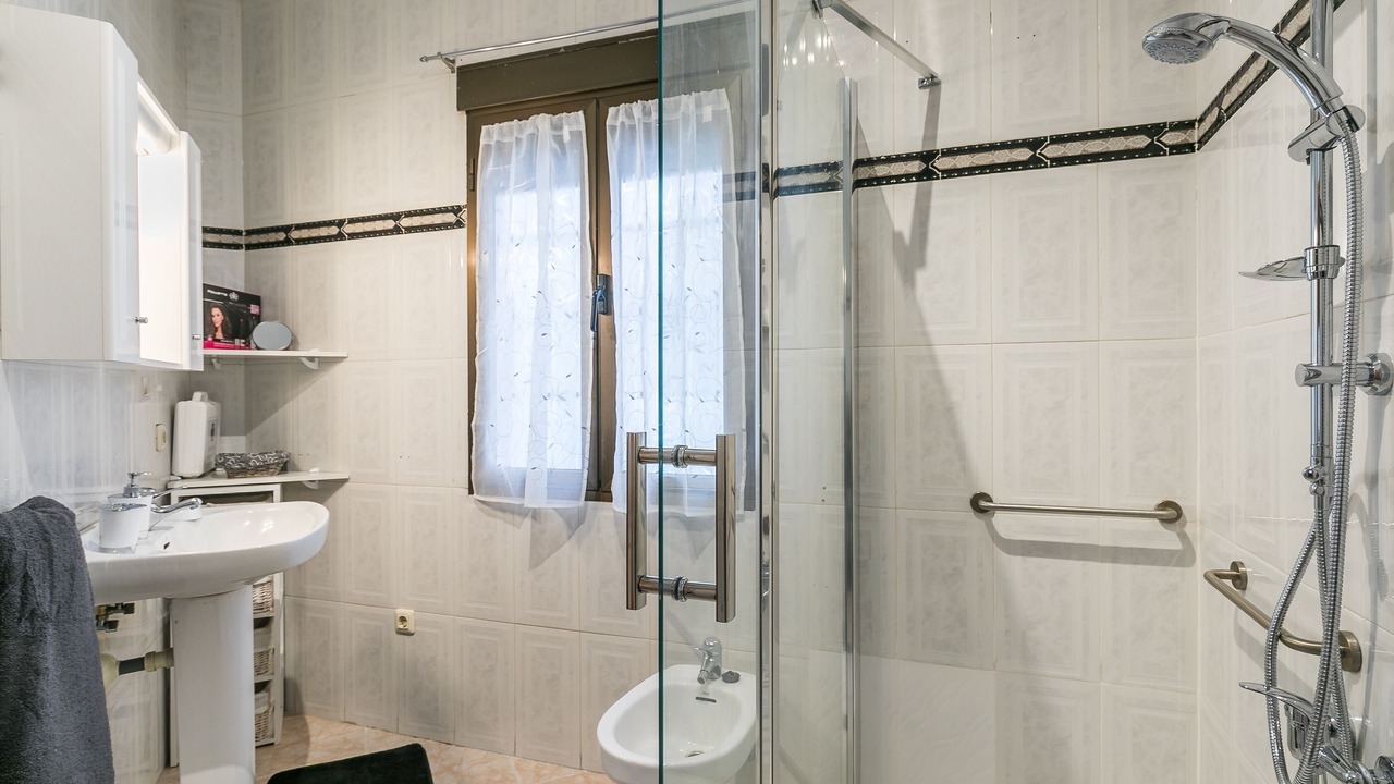Photo of Bathroom in Toledo