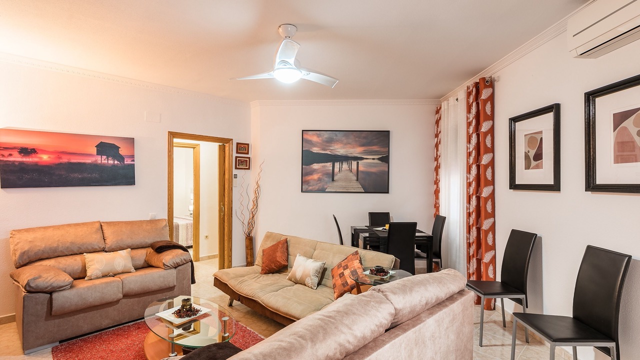 Photo of Livingroom in Toledo