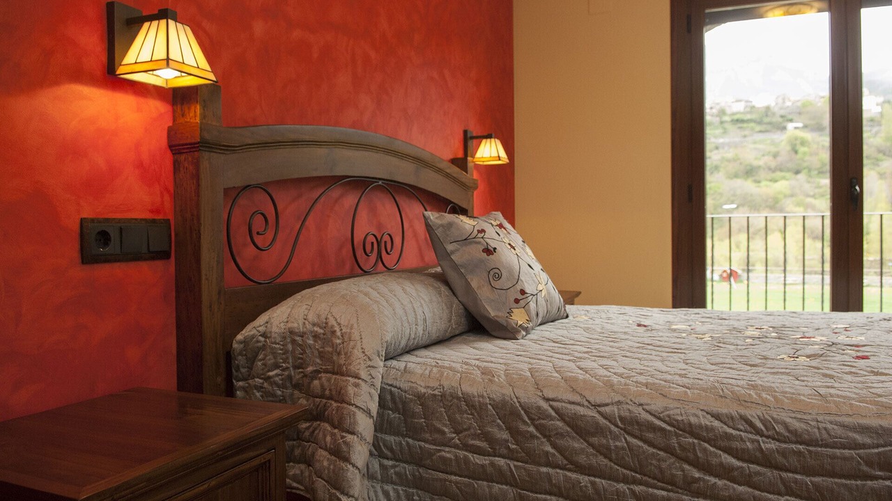 Photo of Bedroom in Escalona
