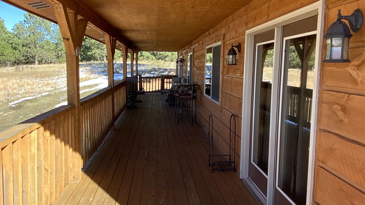 Photo of Patio Balcony in Custer