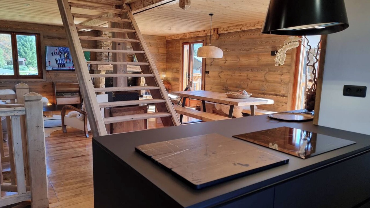 Photo of Others in Superbolquere