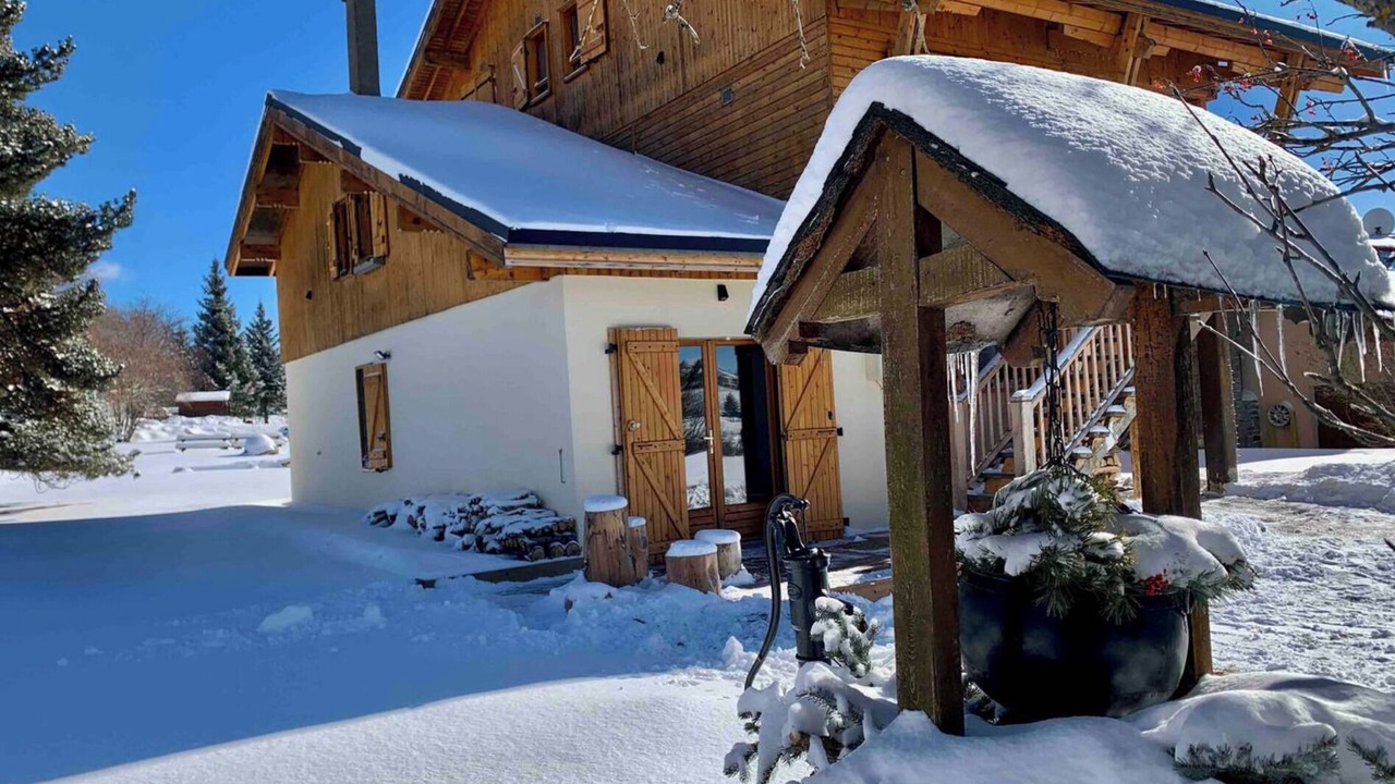 Photo of Outdoor in Superbolquere