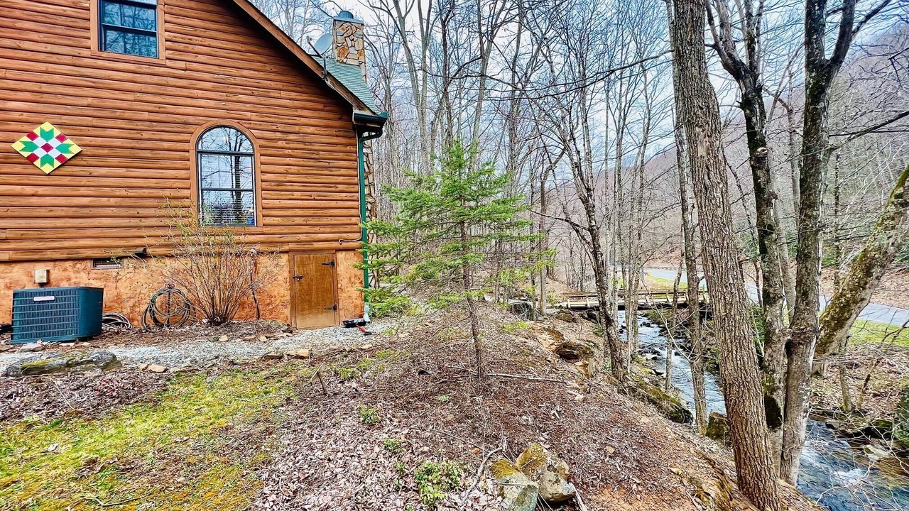 Photo of Outdoor in Boone