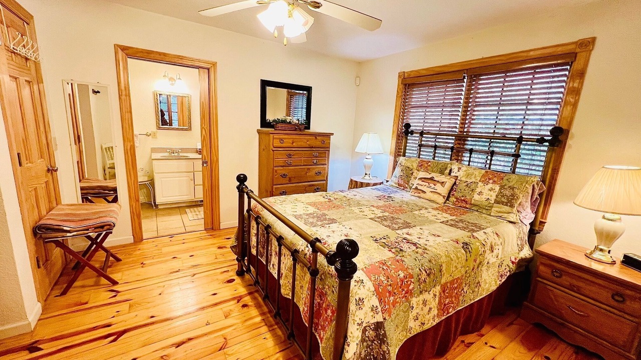 Photo of Bedroom in Boone