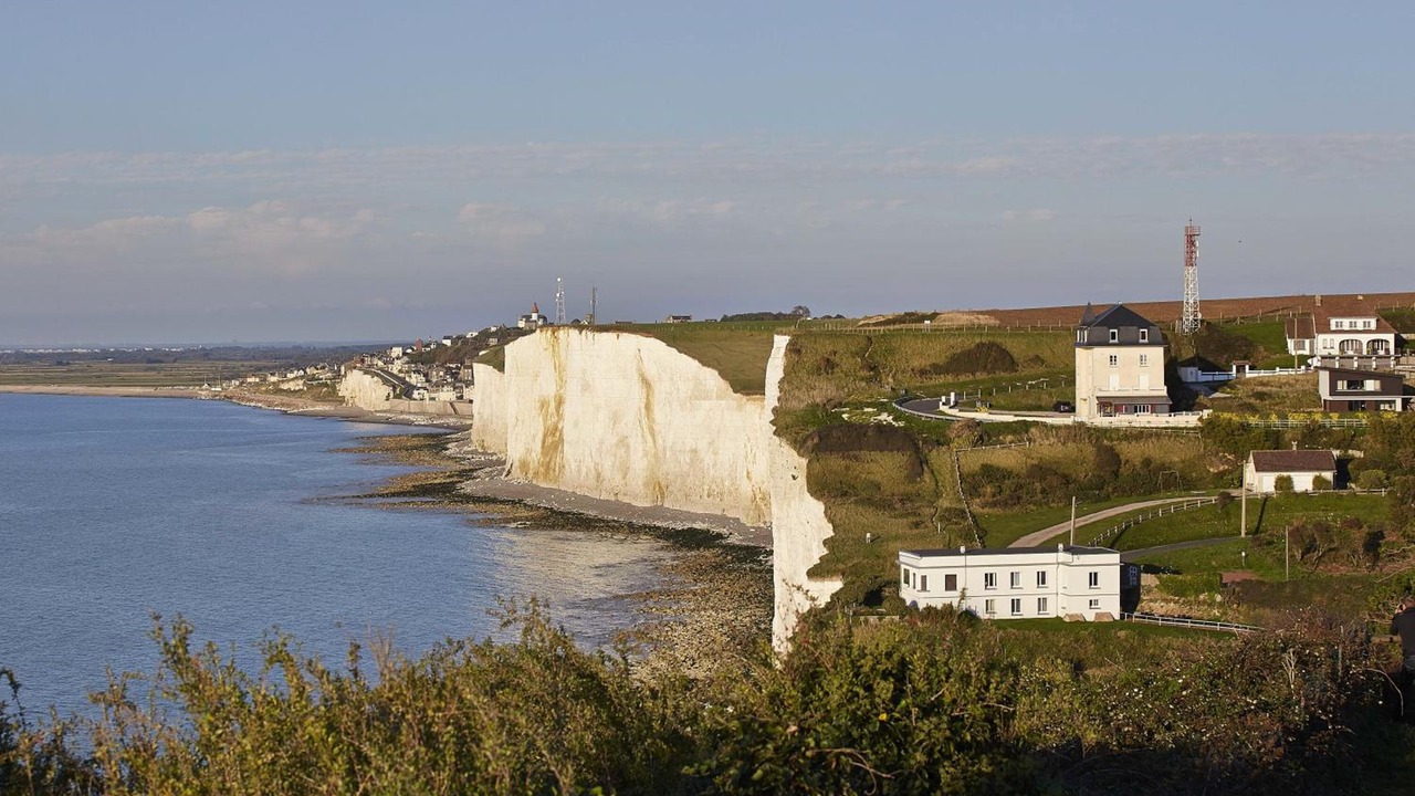 Photo of Others in Ault