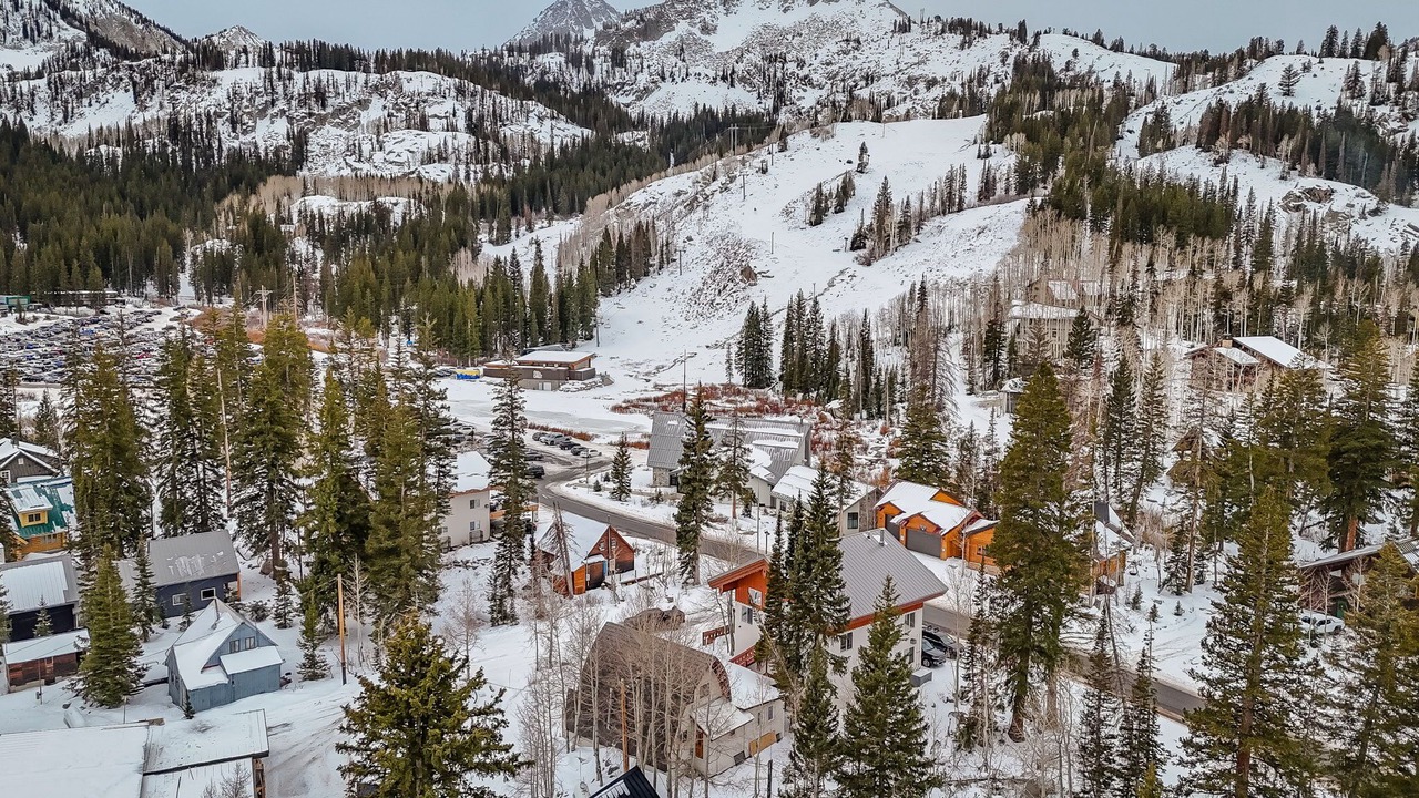 Photo of Outdoor in Salt Lake Mountain Resorts