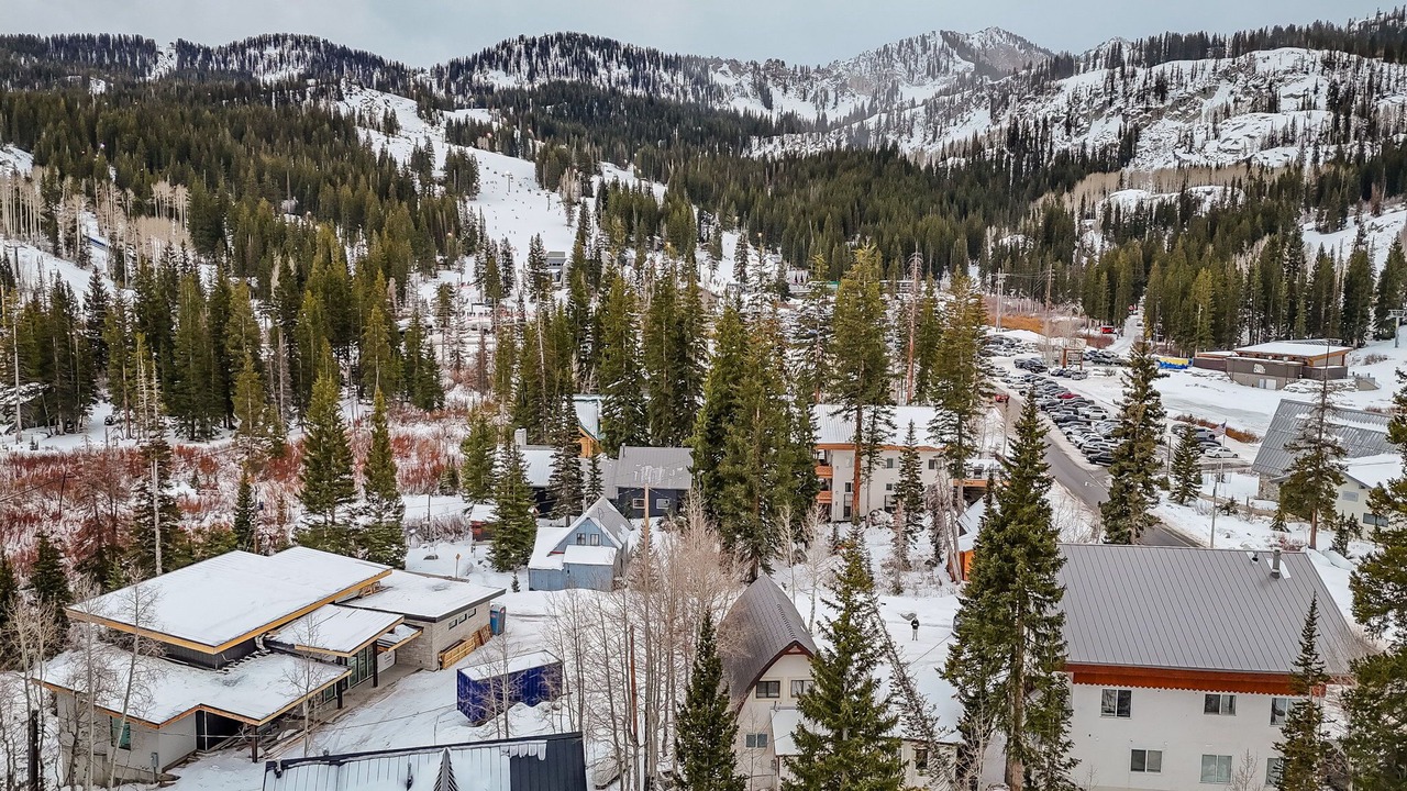 Photo of Others in Salt Lake Mountain Resorts
