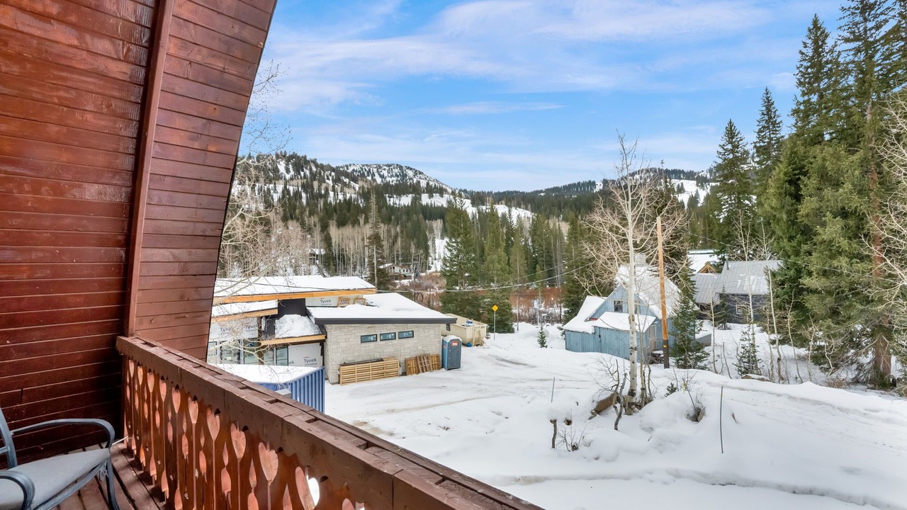 Photo of Patio Balcony in Salt Lake Mountain Resorts