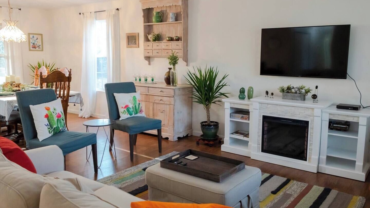 Photo of Livingroom in Paige