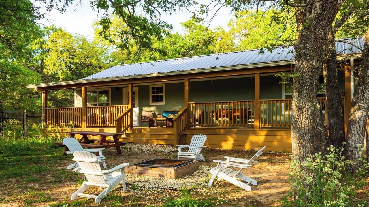 Photo of Outdoor in Paige