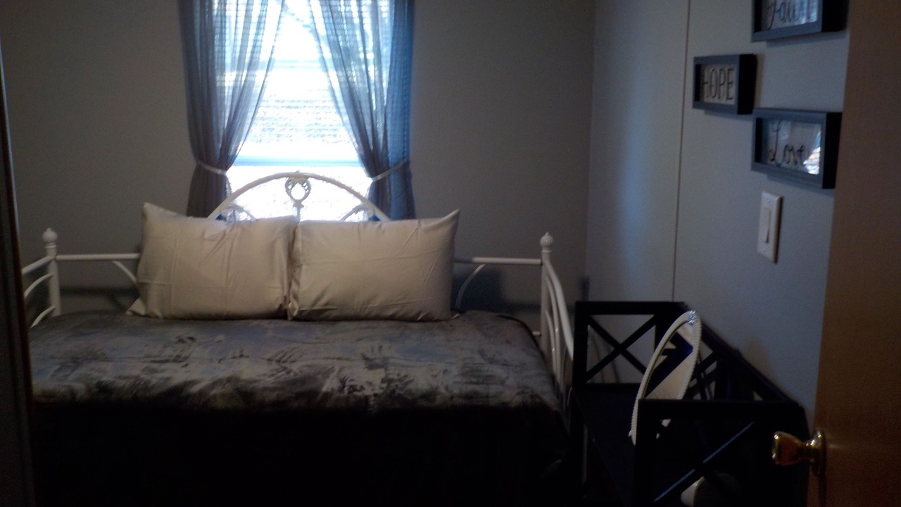 Photo of Bedroom in Limestone