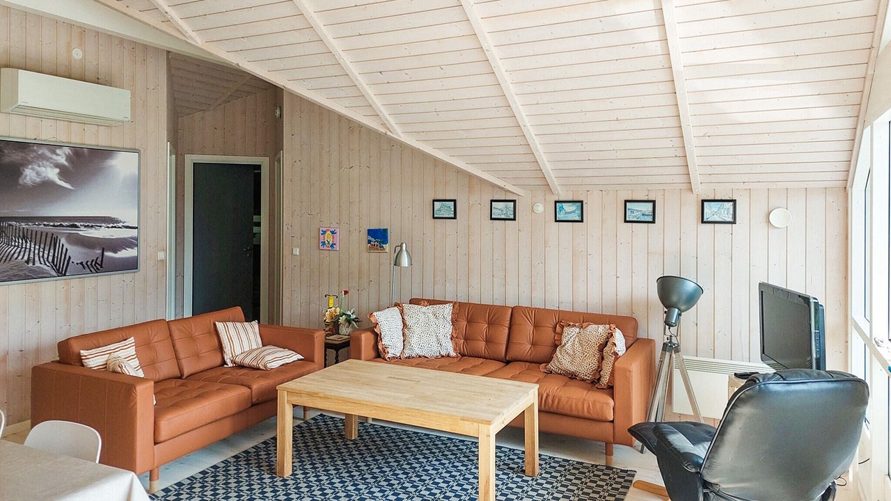 Photo of Bedroom in Hou