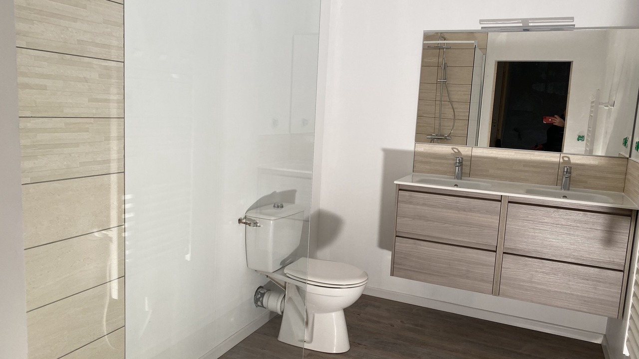 Photo of Bathroom in Guignen