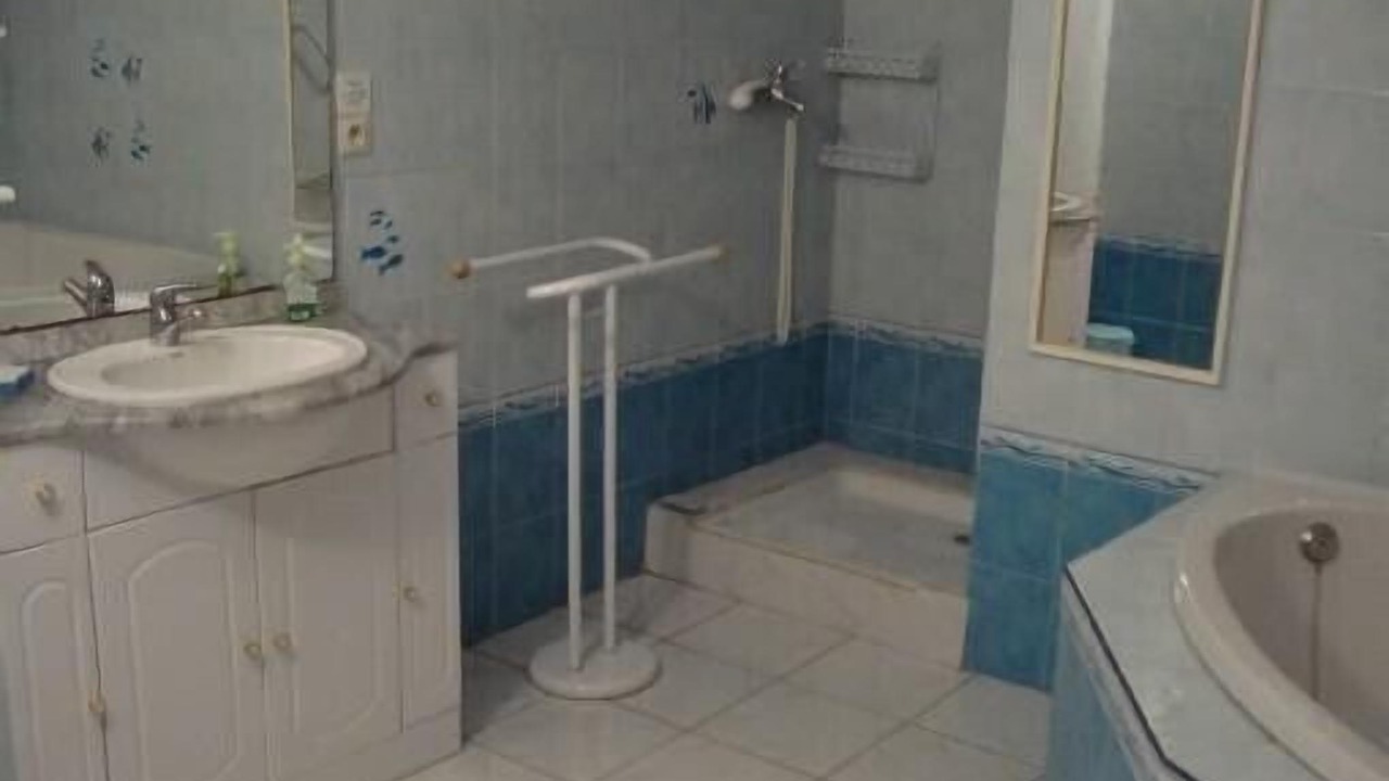 Photo of Bathroom in Port-Vendres