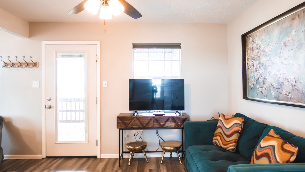 Photo of Livingroom in Cedar Lane
