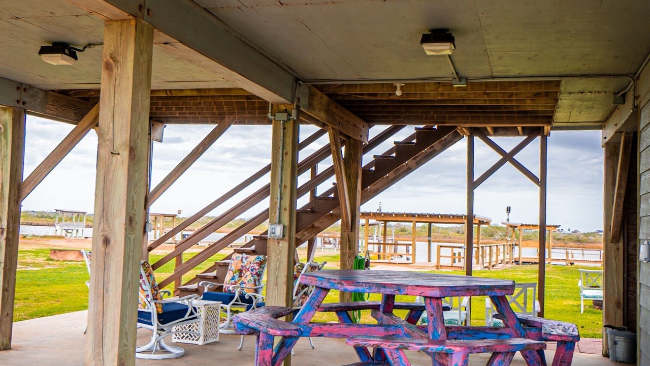 Photo of Outdoor in Cedar Lane