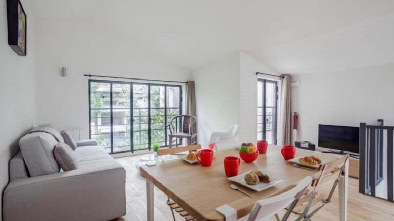 Photo of Livingroom in Villa Montmorency