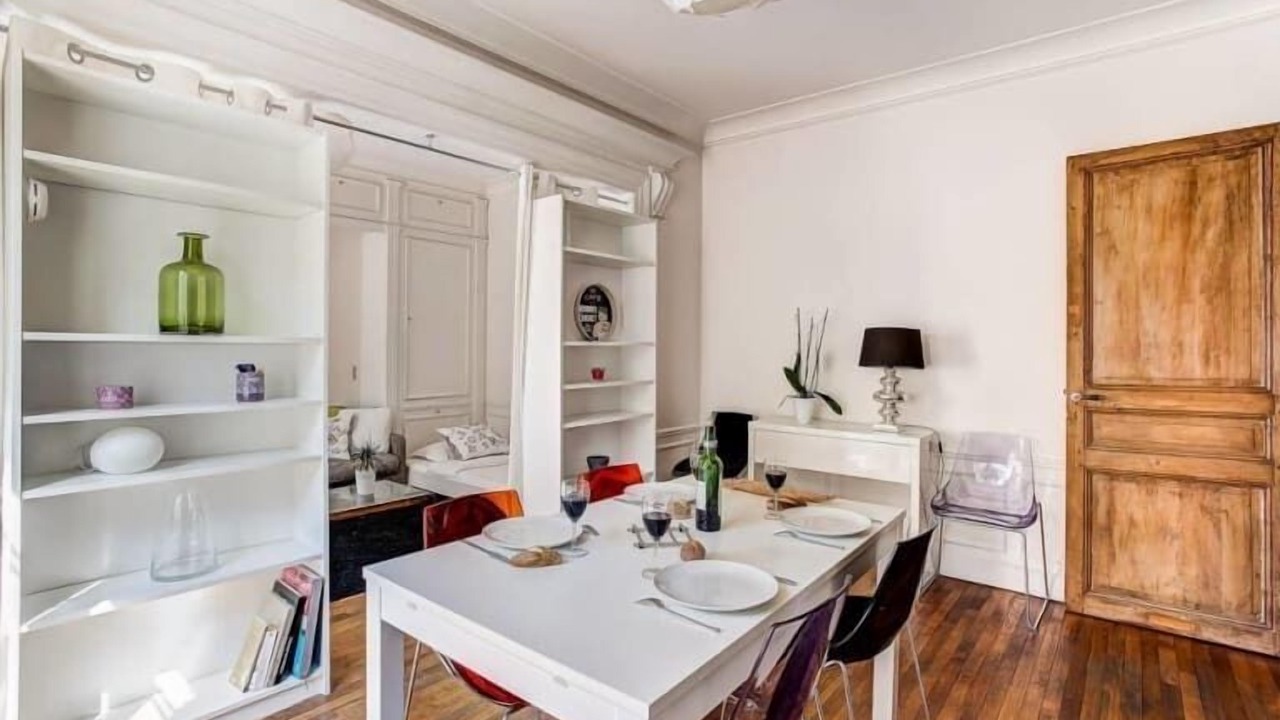 Photo of Others in Champs-Elysees