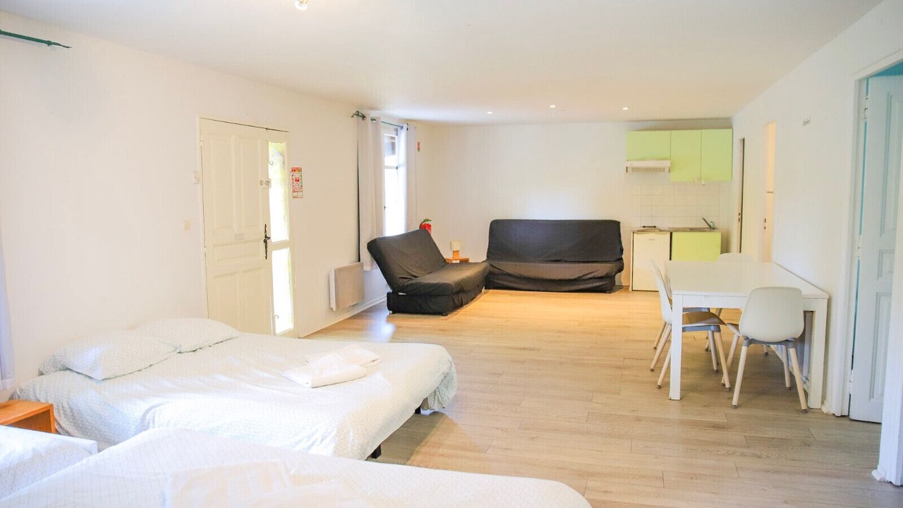 Photo of Bedroom in Sainte-Genevieve-des-Bois