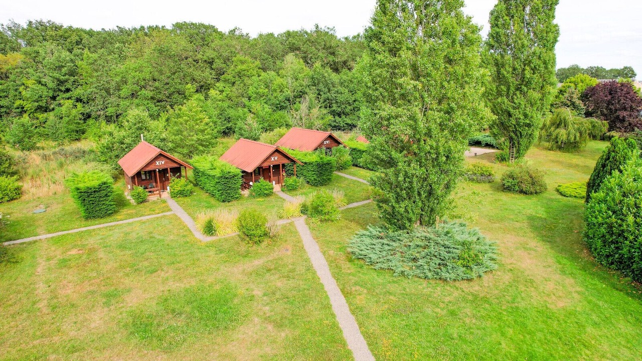 Photo of Outdoor in Sainte-Genevieve-des-Bois