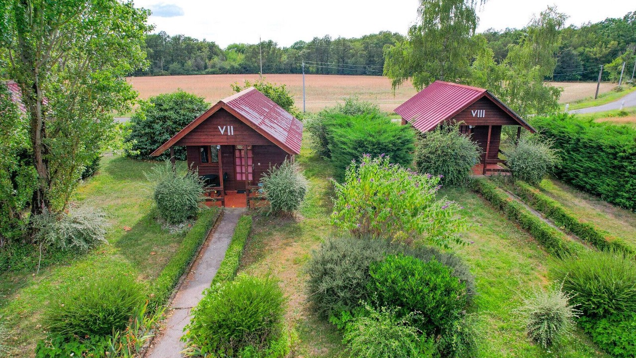 Photo of Outdoor in Sainte-Genevieve-des-Bois