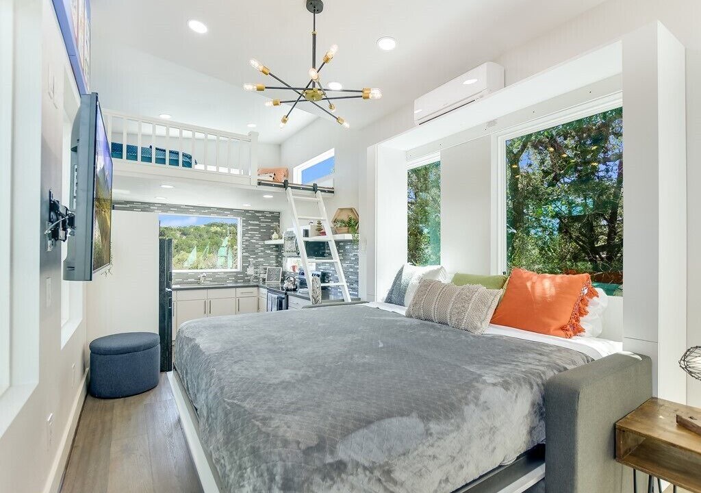 Photo of Bedroom in Spicewood