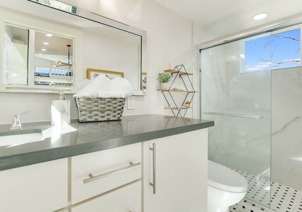 Photo of Bathroom in Spicewood