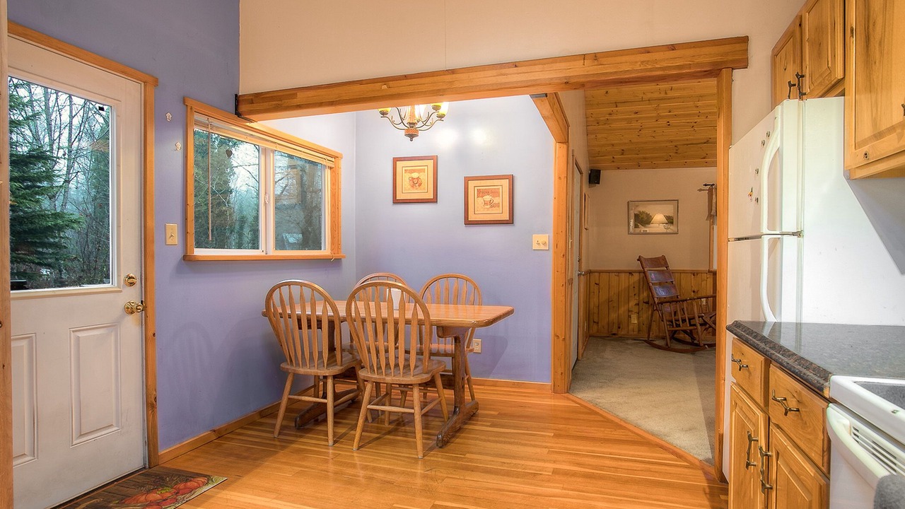 Photo of Bedroom in Gold Bar