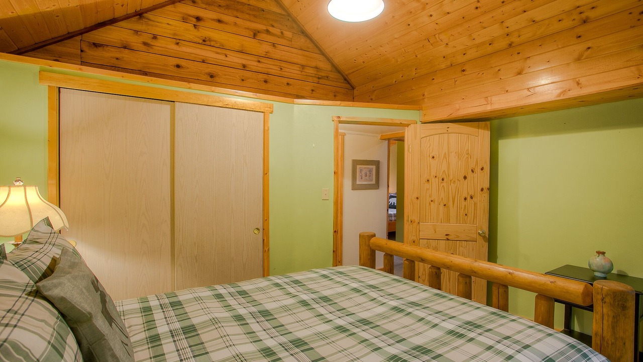 Photo of Bedroom in Gold Bar