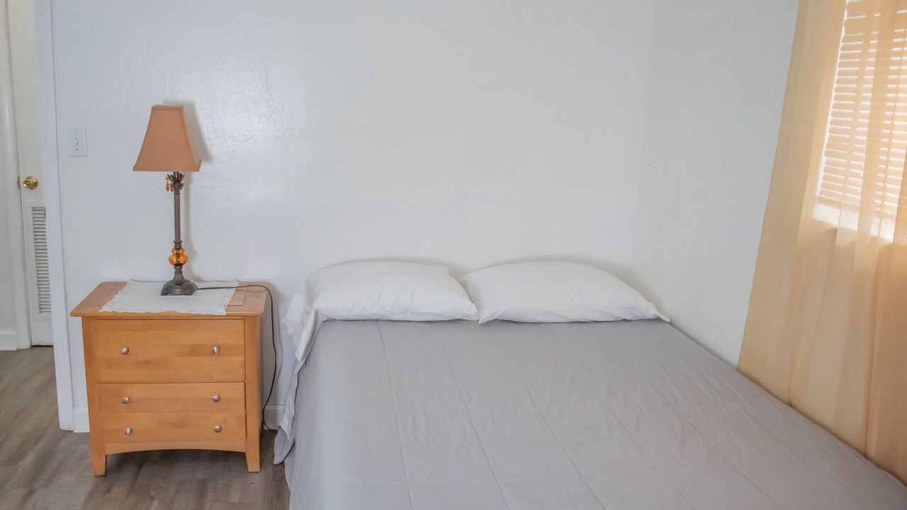 Photo of Bedroom in Allapattah