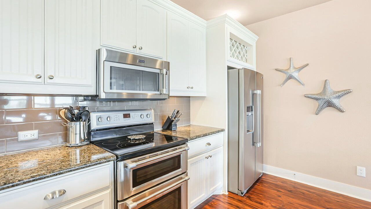 Photo of Kitchen in Crystal Beach