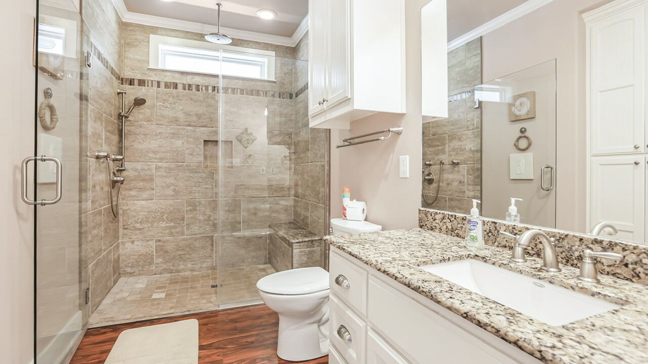 Photo of Bathroom in Crystal Beach