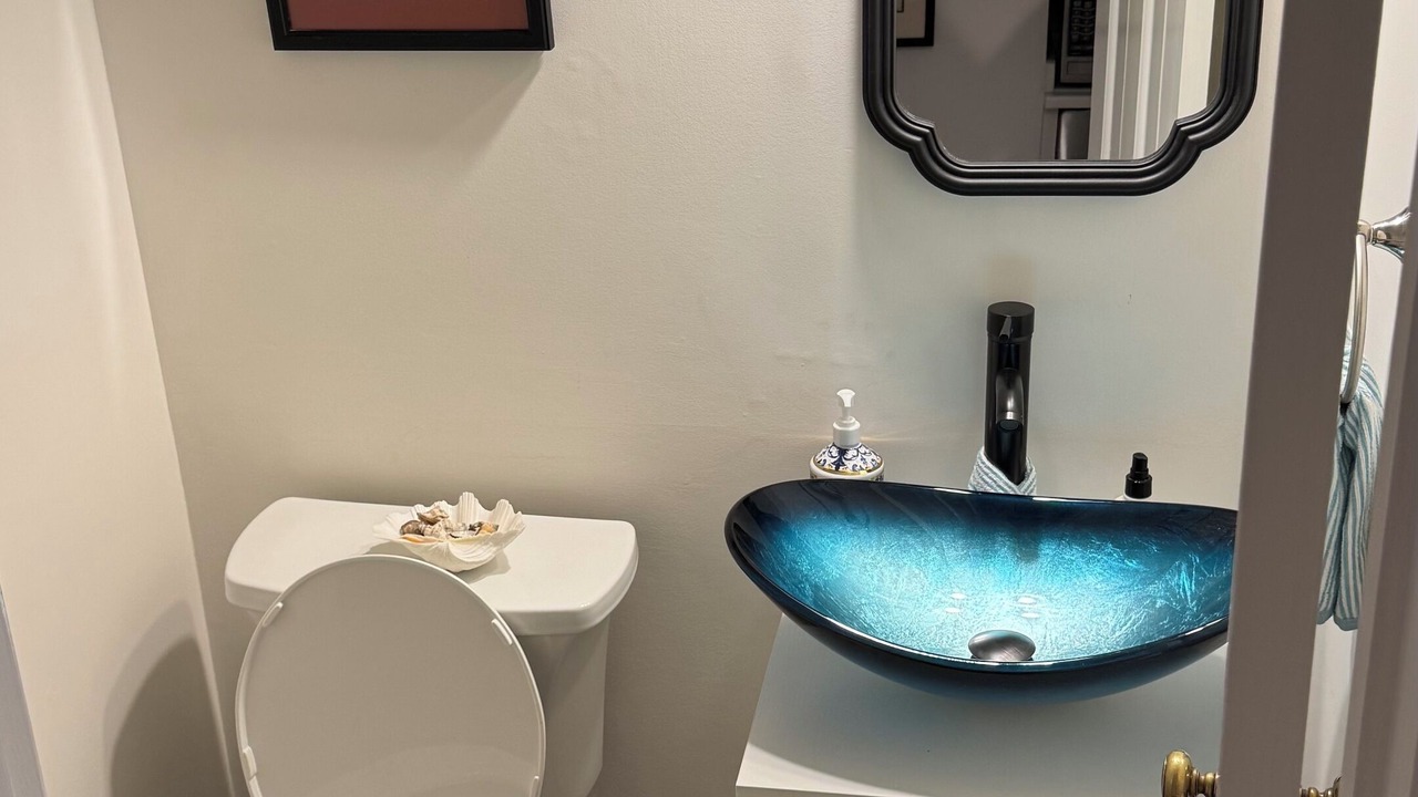 Photo of Bathroom in Old Town Alexandria