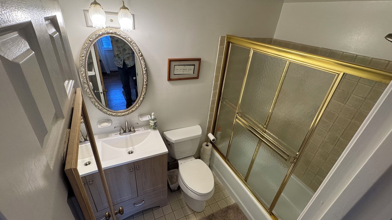 Photo of Bathroom in Old Town Alexandria