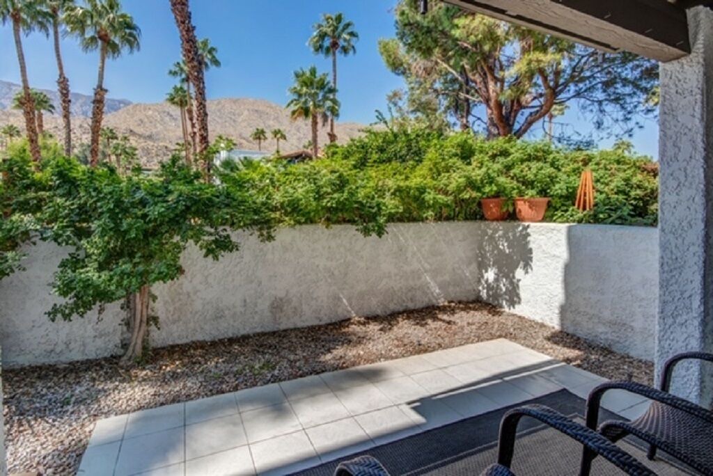 Photo of Patio Balcony in Canyon Corridor