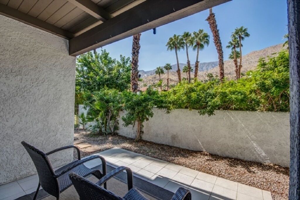 Photo of Patio Balcony in Canyon Corridor