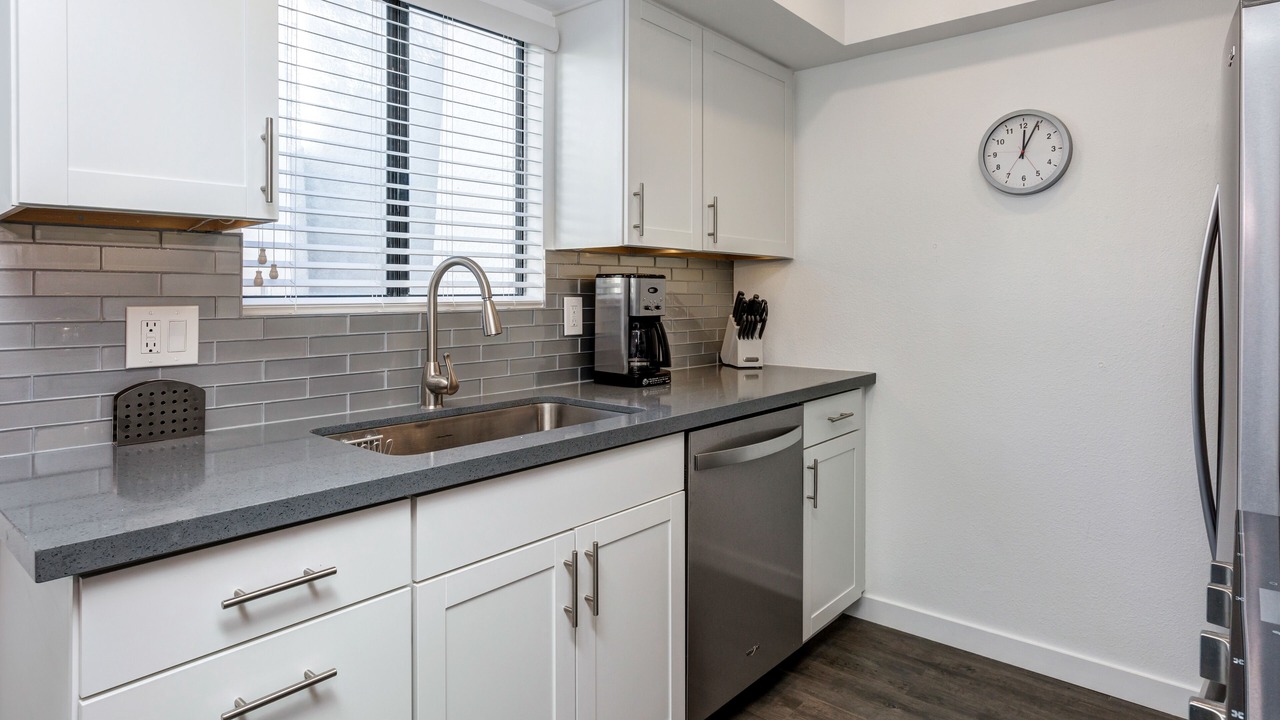Photo of Kitchen in Canyon Corridor