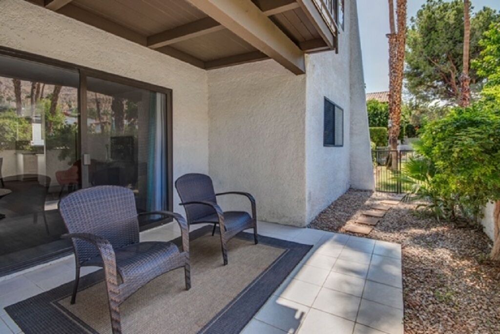 Photo of Patio Balcony in Canyon Corridor