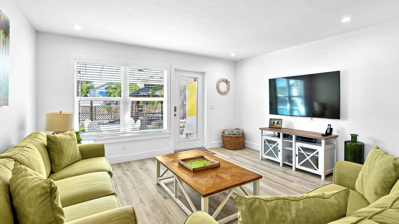 Photo of Livingroom in Ilexhurst
