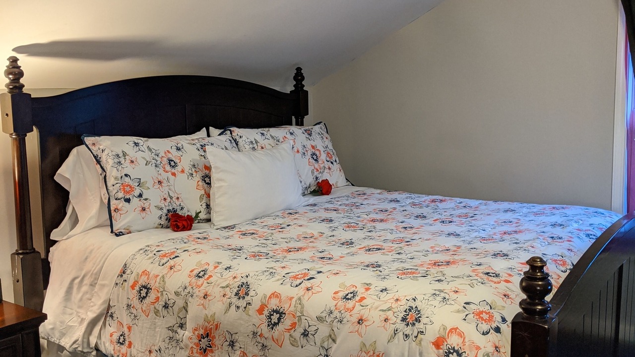 Photo of Bedroom in Covington