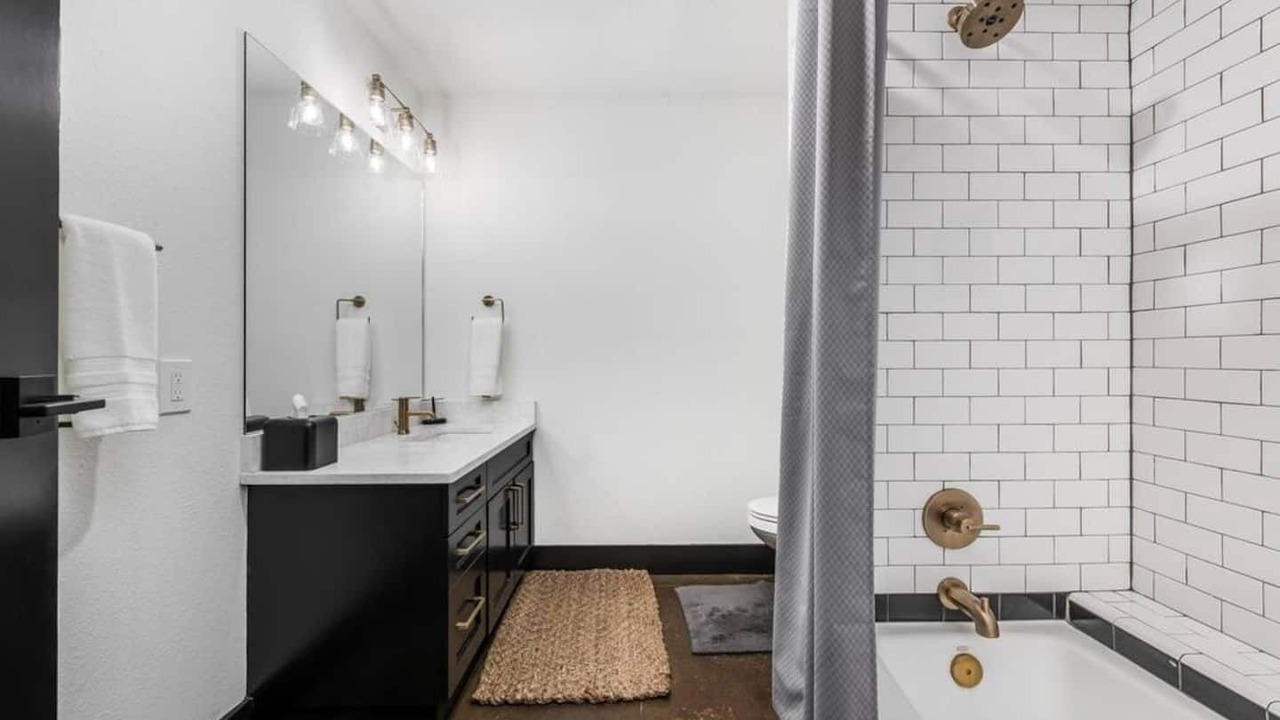 Photo of Bathroom in Brazos
