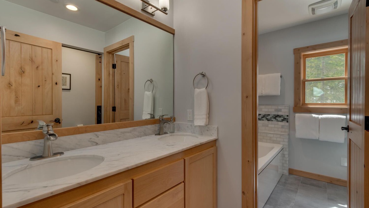 Photo of Bathroom in Tahoe Pines