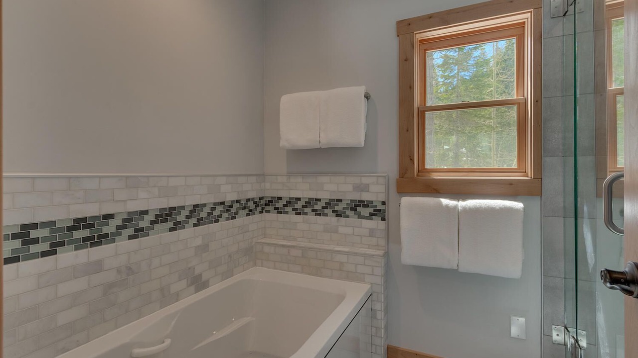 Photo of Bathroom in Tahoe Pines
