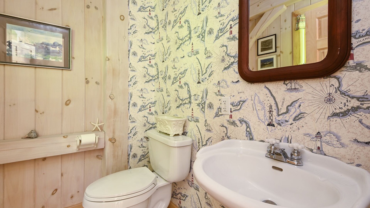 Photo of Bathroom in South Orleans