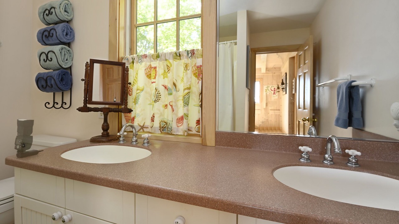 Photo of Bathroom in South Orleans