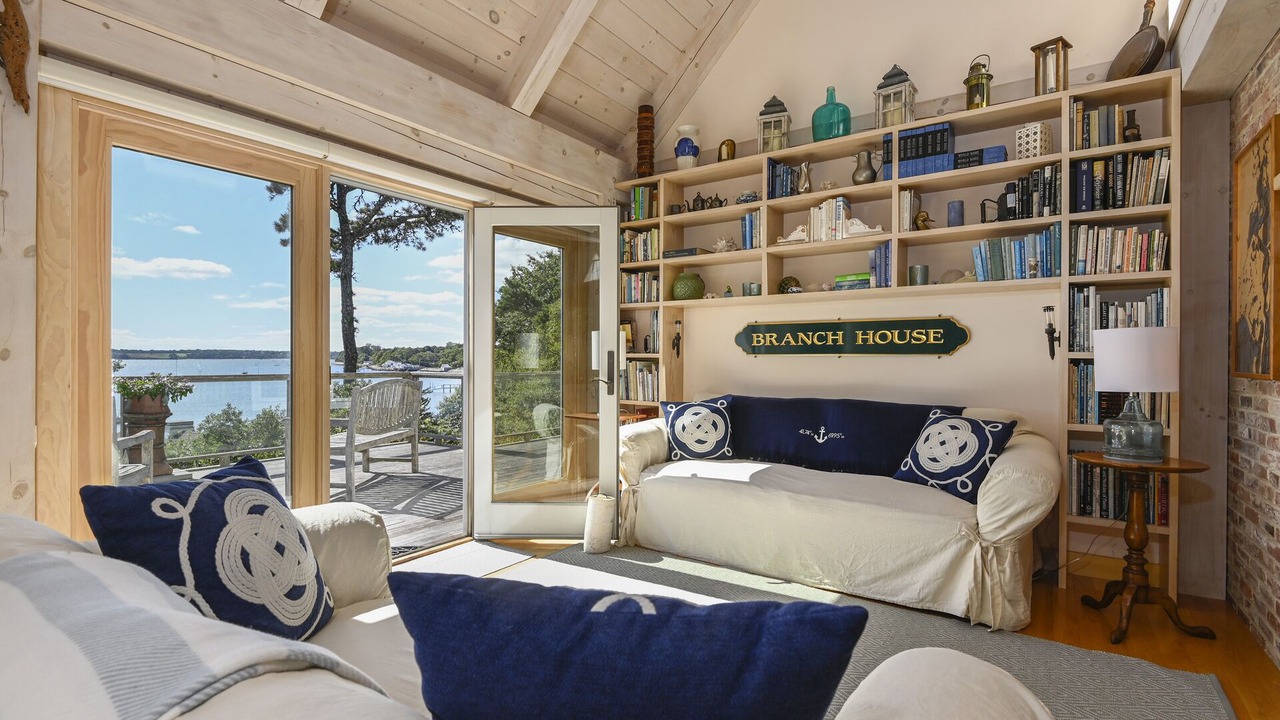 Photo of Livingroom in South Orleans