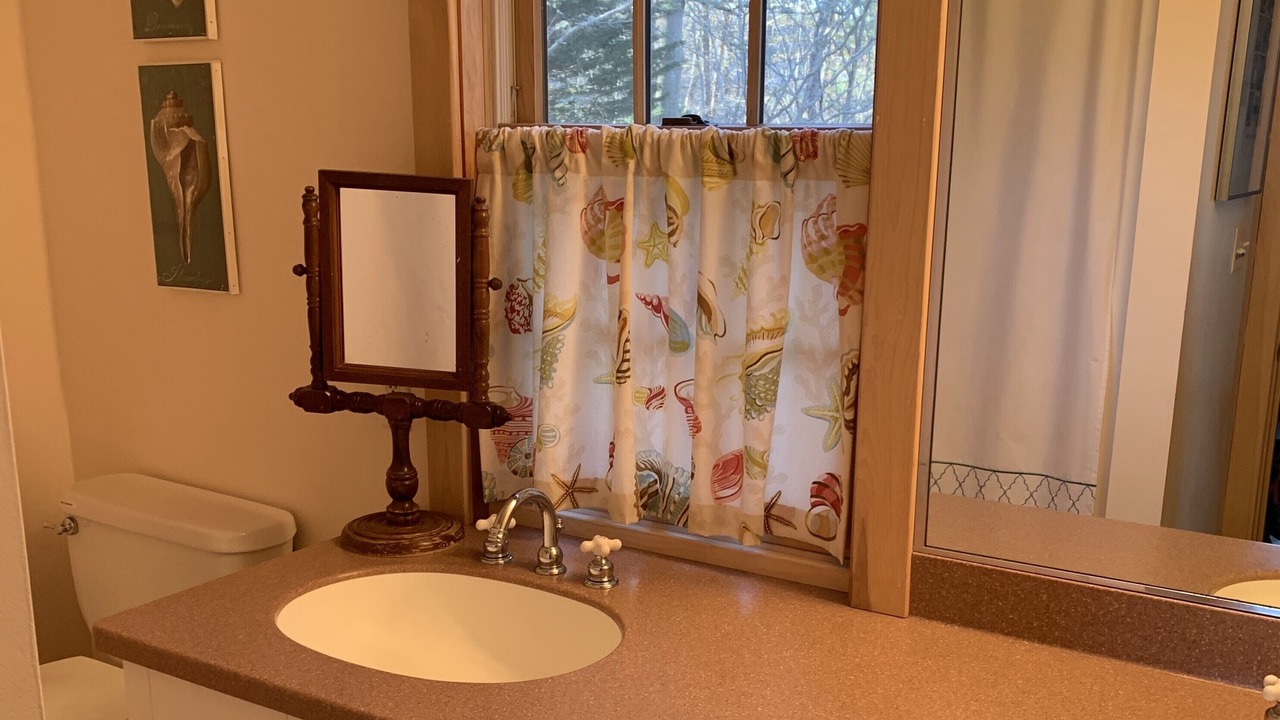 Photo of Bathroom in South Orleans