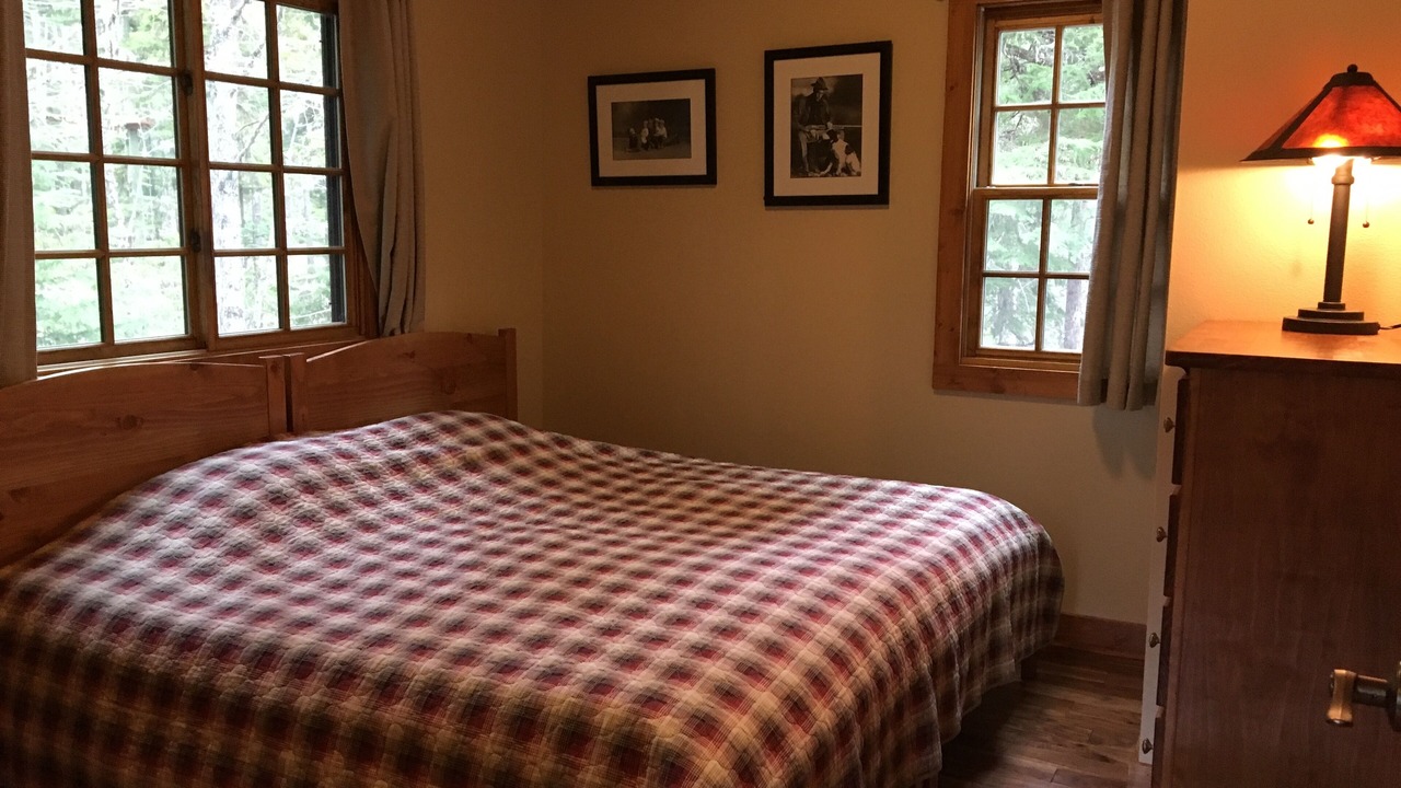 Photo of Bedroom in Government Camp