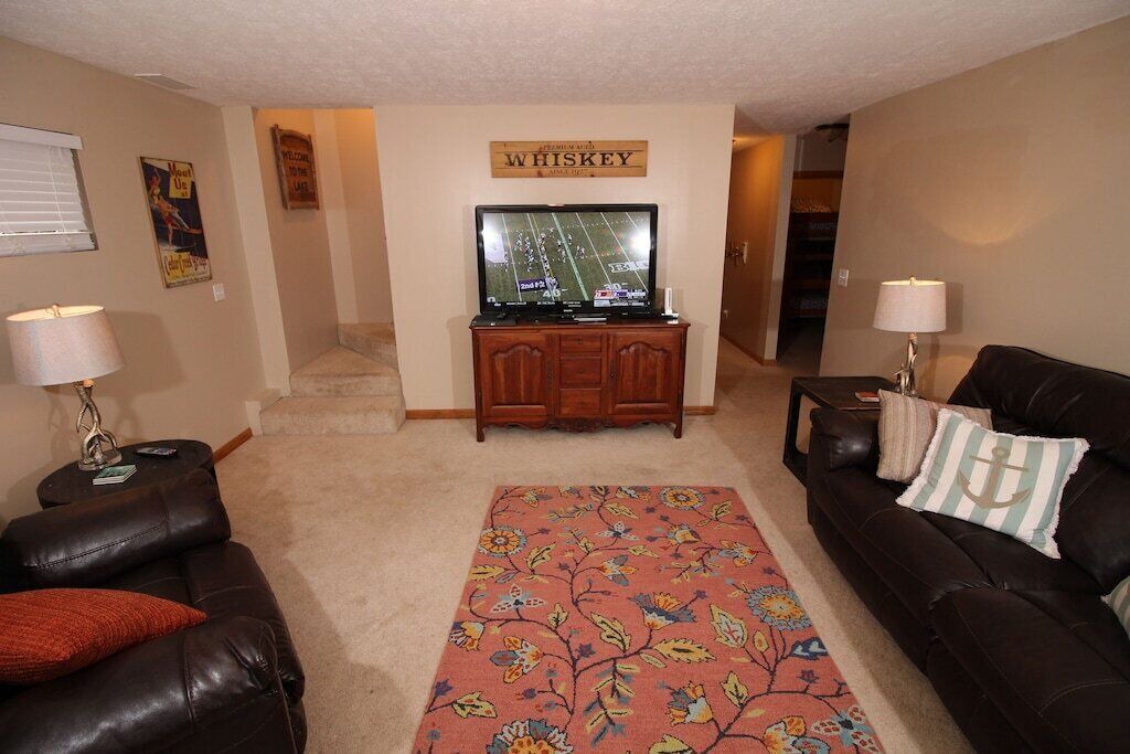 Photo of Bedroom in Lakeside Estates