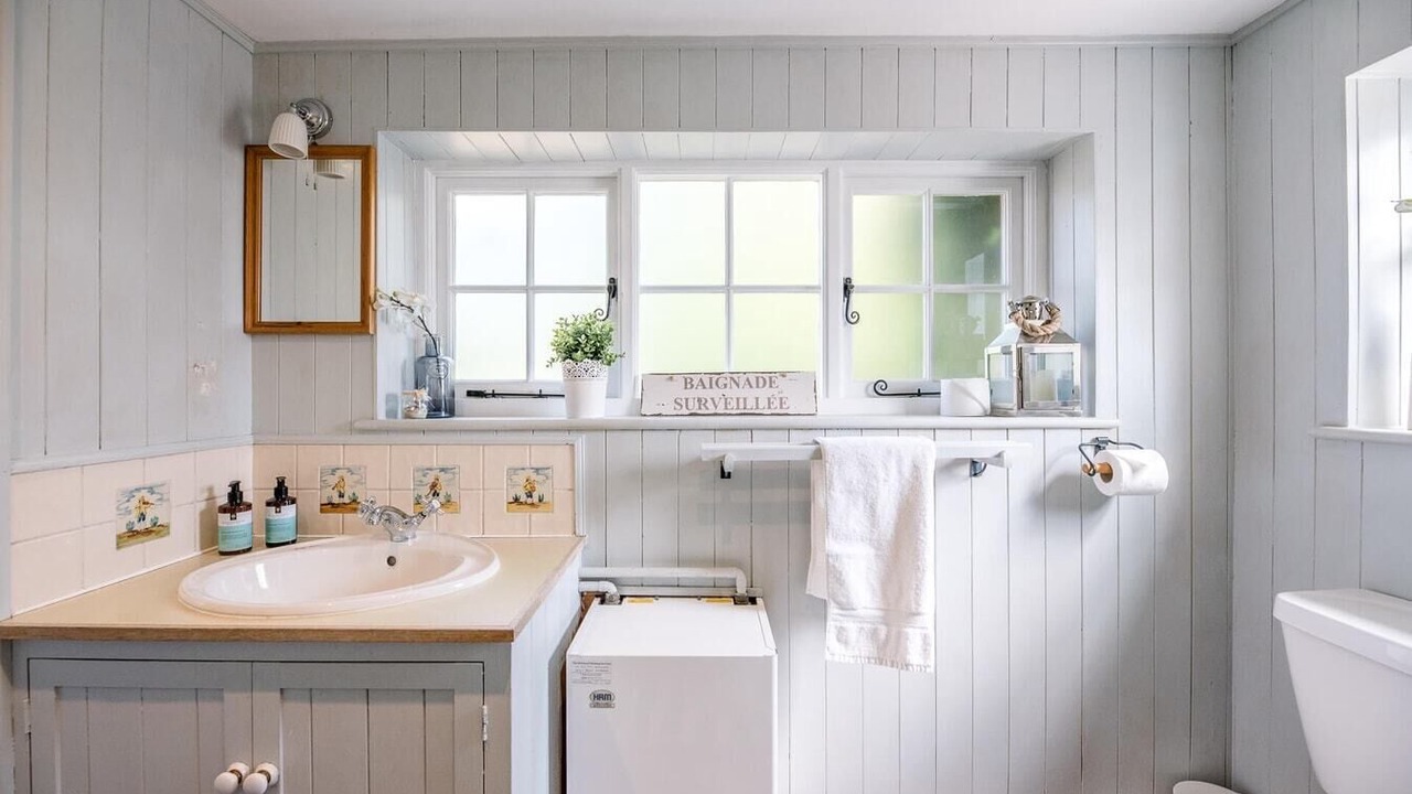 Photo of Bathroom in Orford